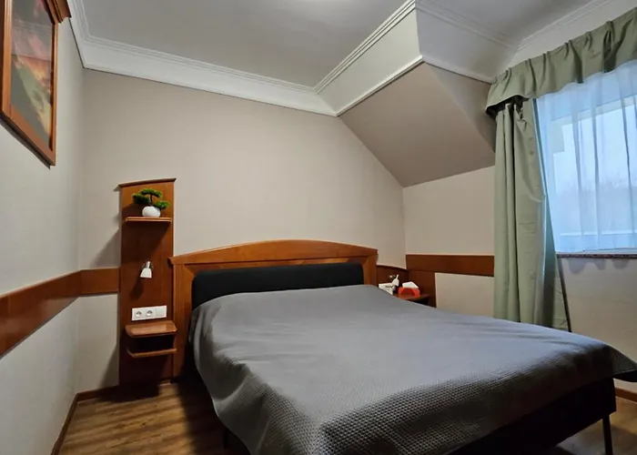 Keller شقة تشيرستوموي